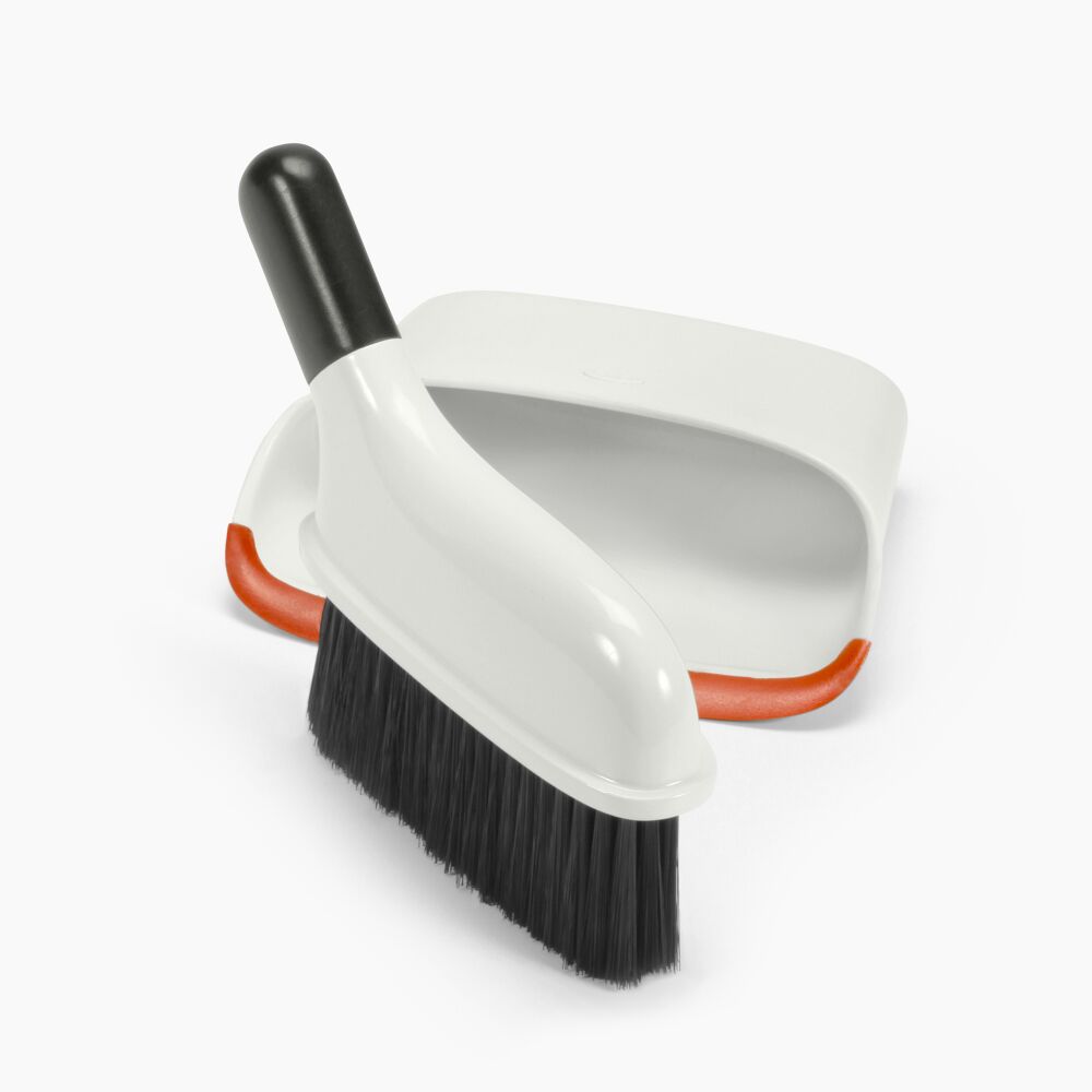 Compact Dustpan & Brush Set B4