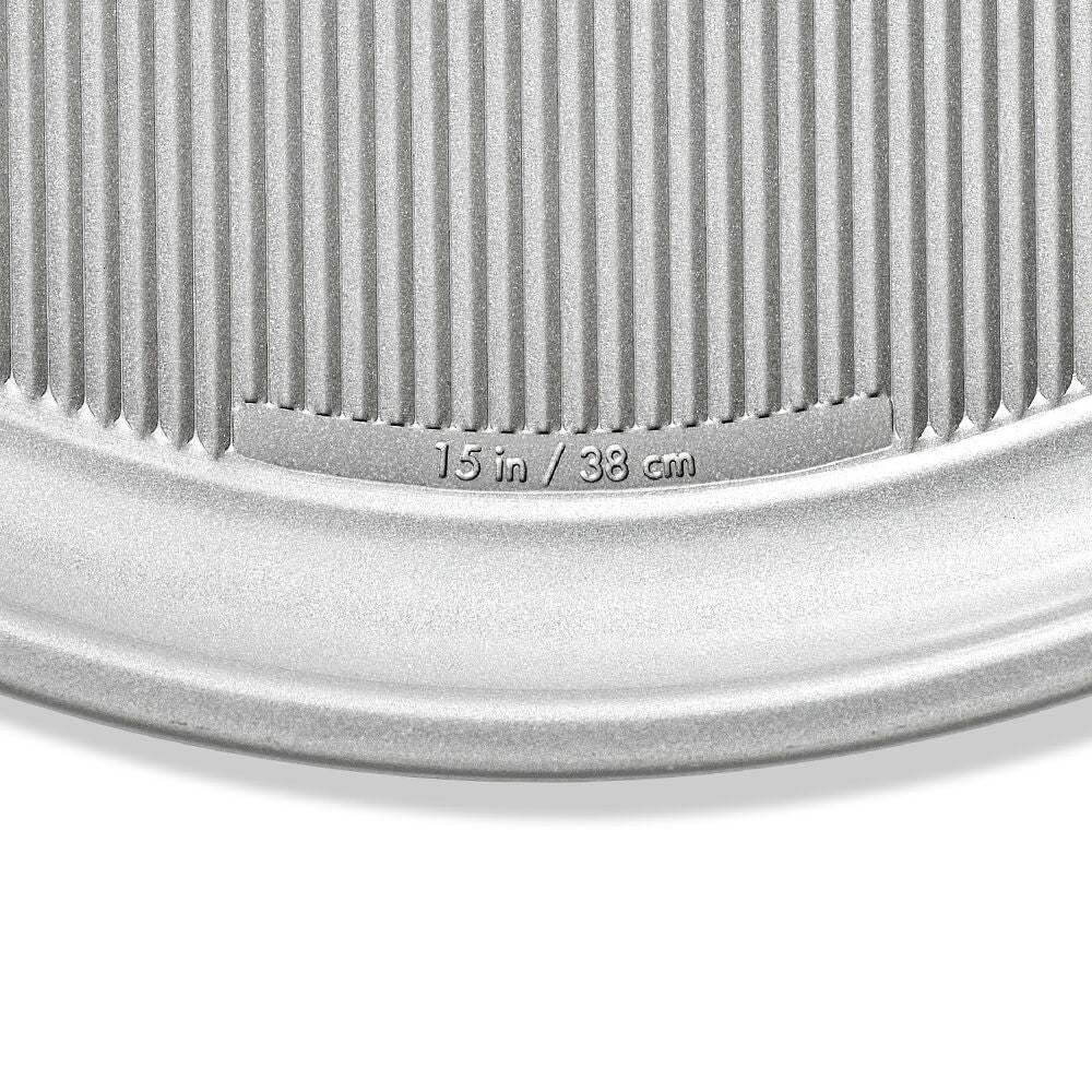Non-Stick Pro Clear Coated 15in Pizza Pan A8