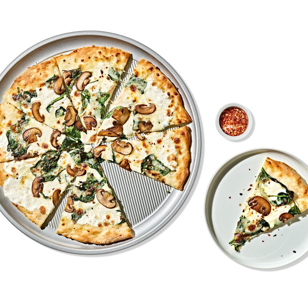 Non-Stick Pro Clear Coated 15in Pizza Pan A8