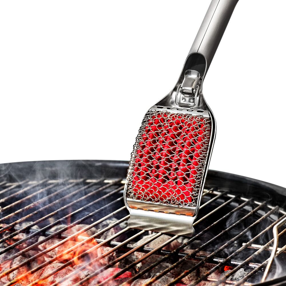 Coiled Grill Brush With Replaceable Head B0