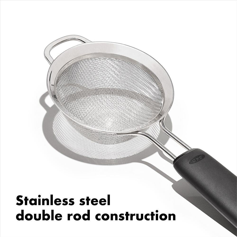 OXO Good Grips 3 in./7.6 cm Mini Strainer E0