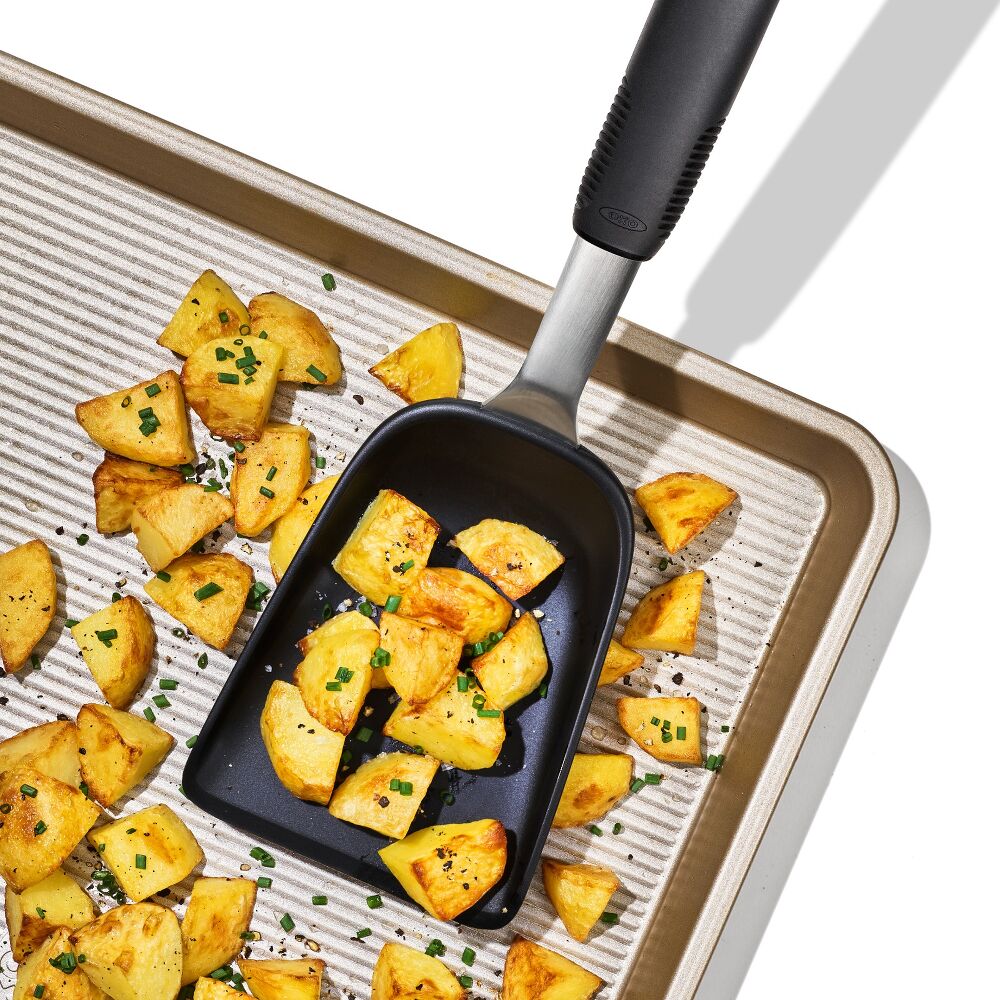 Sheet Pan Scoop I6