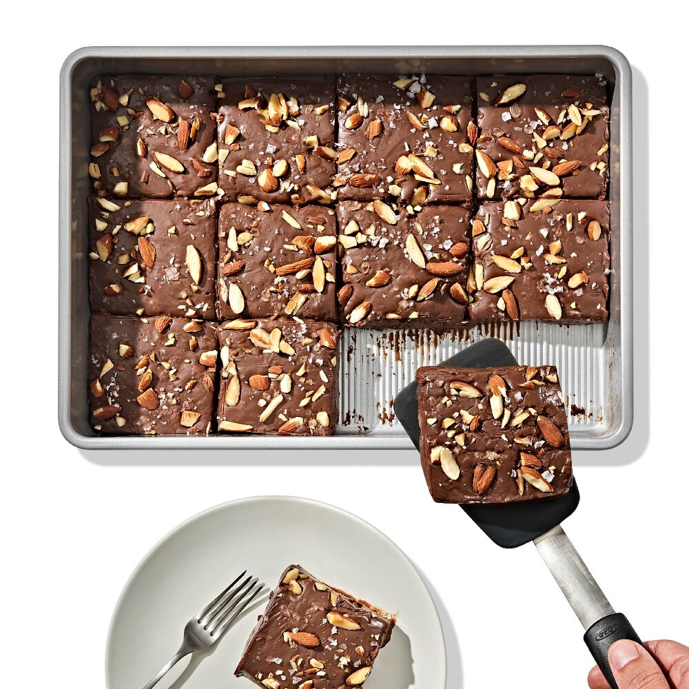 Non-Stick Pro Clear Coated 9 In x 13 In Cake Pan M3