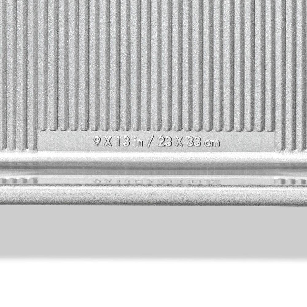Non-Stick Pro Clear Coated 9 In x 13 In Cake Pan M3