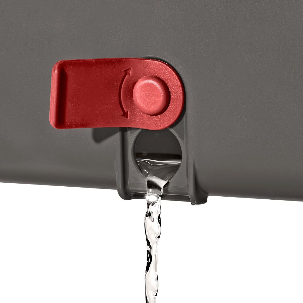 Outdoor Wash, Dry and Stow System E8