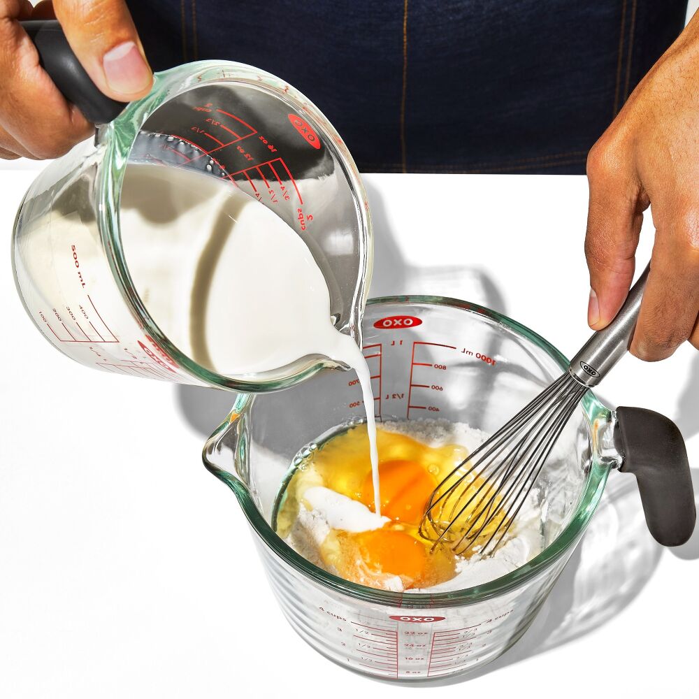 2-Cup and 4-Cup Glass Measuring Cup Set Y2
