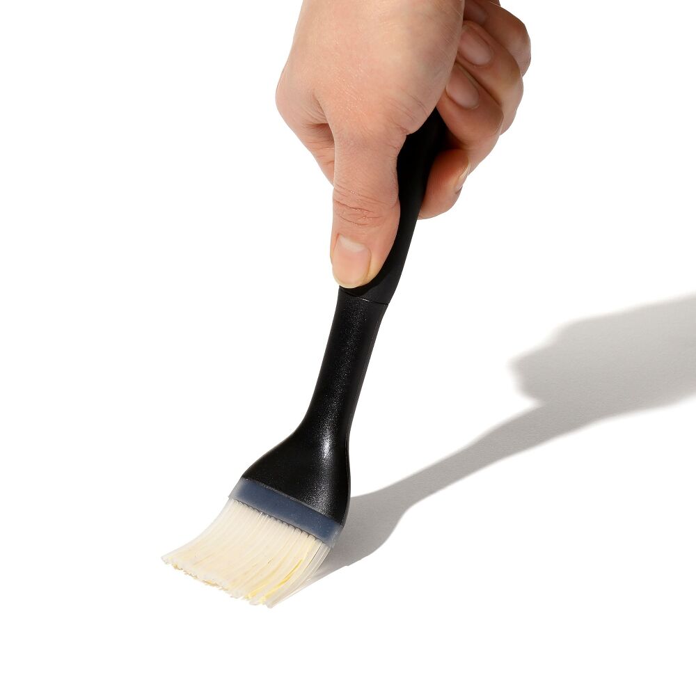 OXO Good Grips Silicone Pastry Brush Y7