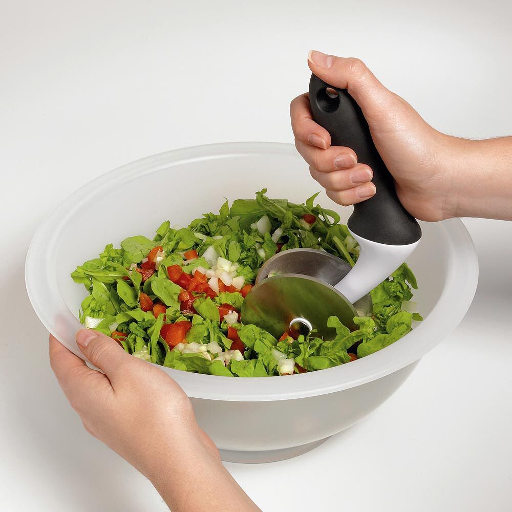 OXO Good Grips Salad Chopper & Bowl L7