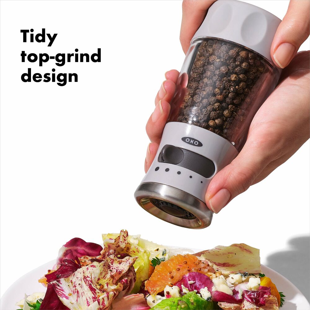 Contoured Mess-Free Pepper Grinder D2