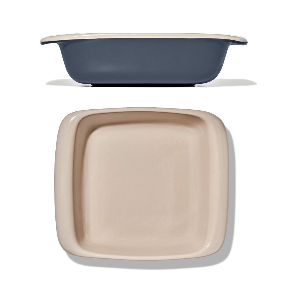2 Qt Square Stoneware Baking Dish A0