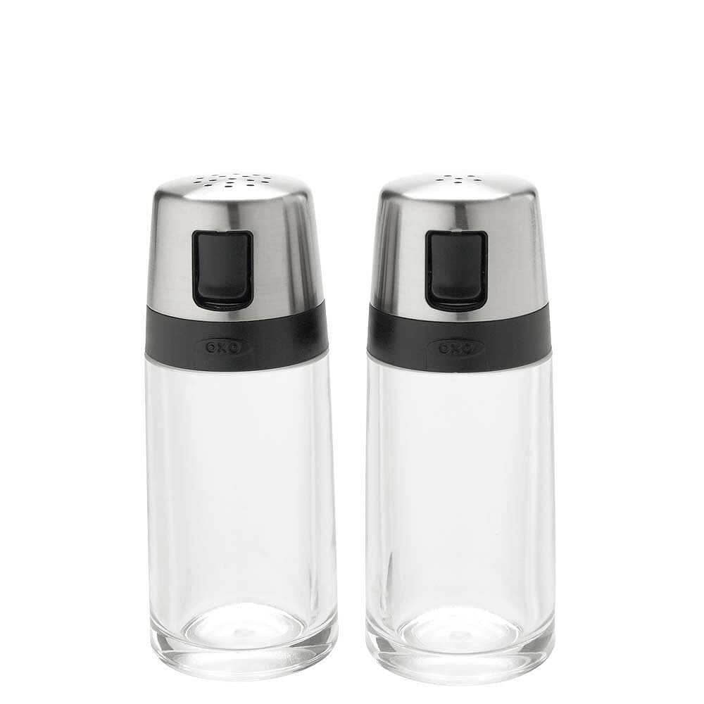 Simple Salt and Pepper Shaker Set W4