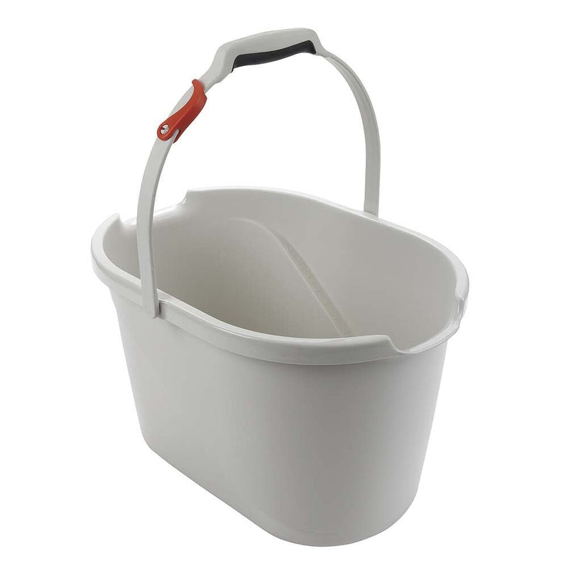 Angled Measuring Bucket R1