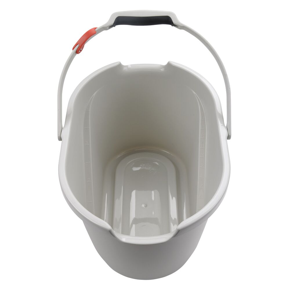 Angled Measuring Bucket A7