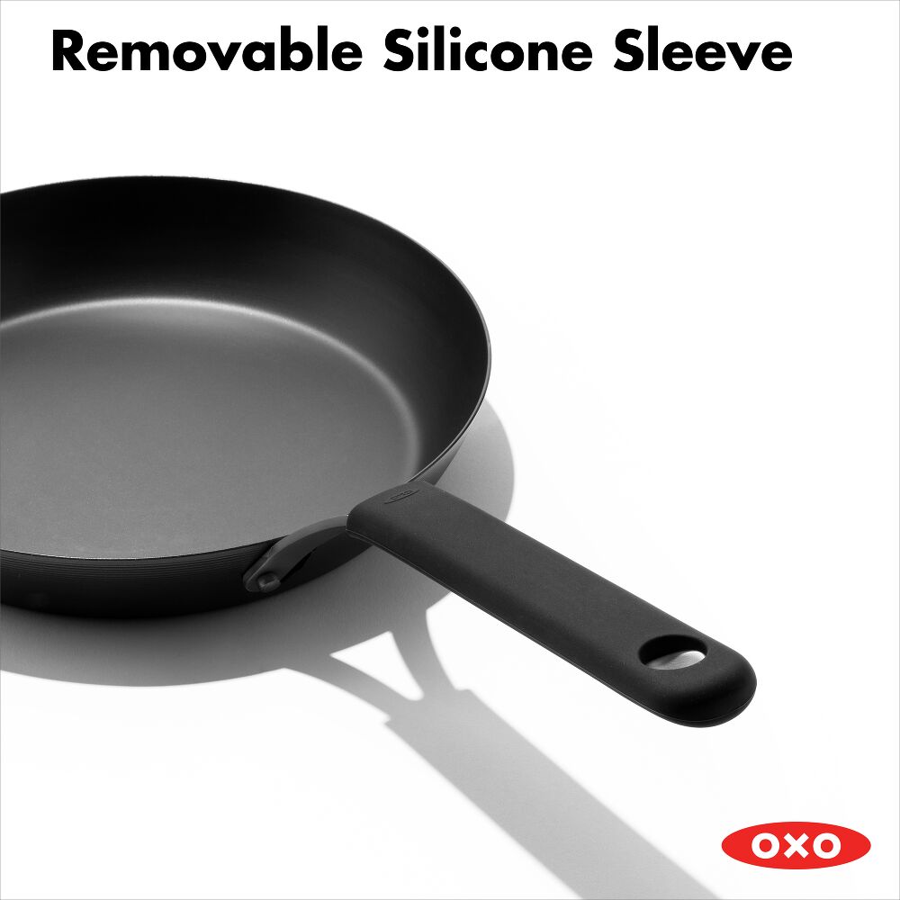 Carbon Steel Obsidian Series 8-Inch Frypan with Silicone Sleeve H5