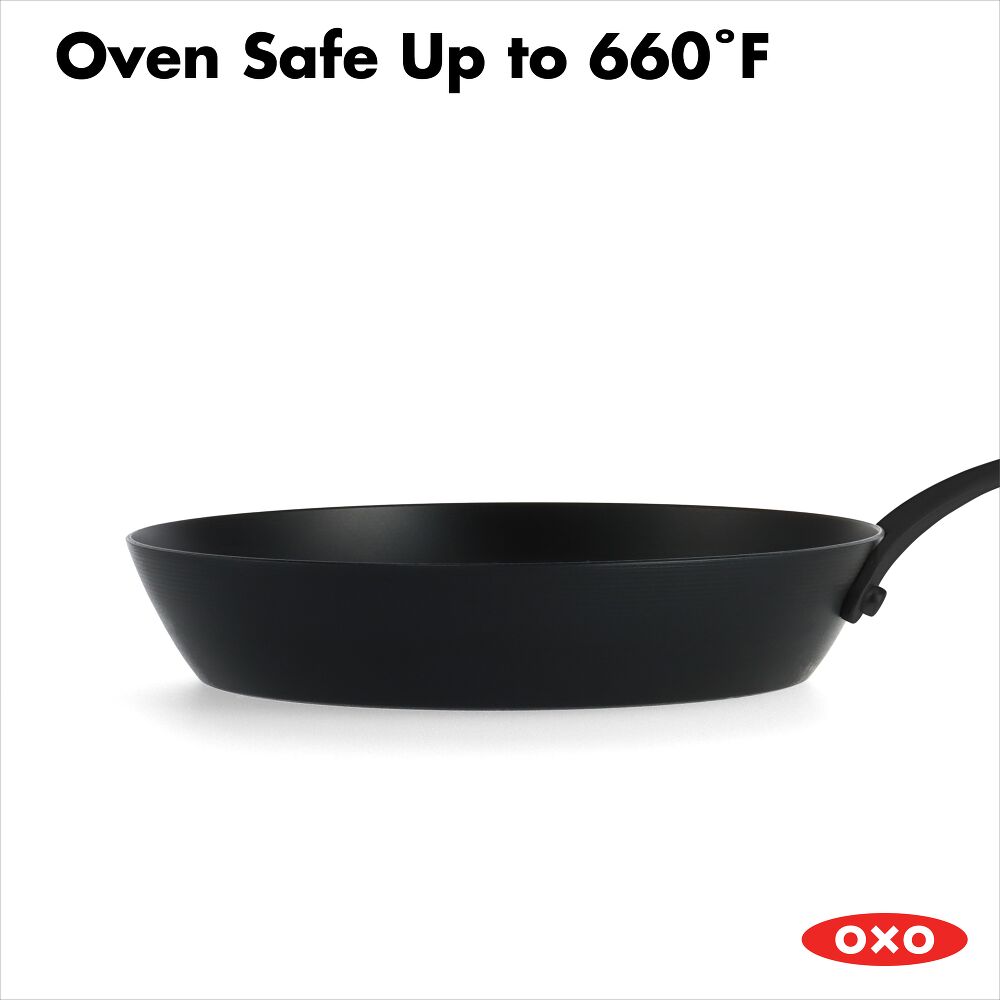 Carbon Steel Obsidian Series 8-Inch Frypan with Silicone Sleeve H5