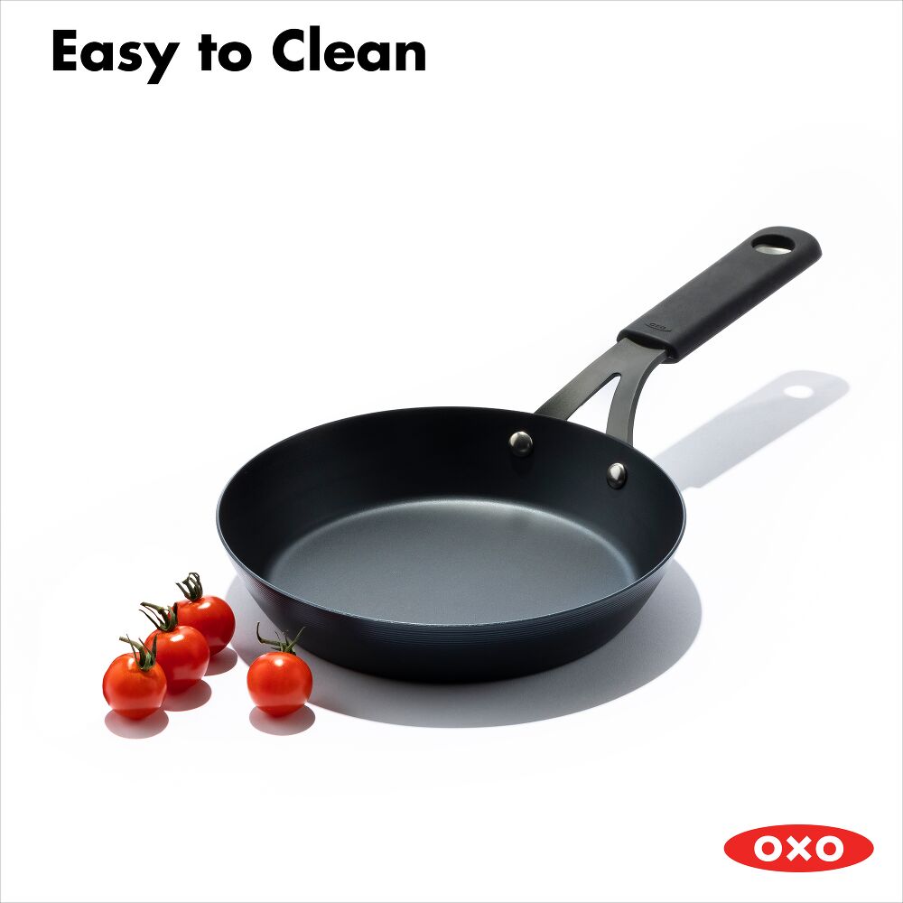 Carbon Steel Obsidian Series 8-Inch Frypan with Silicone Sleeve H5