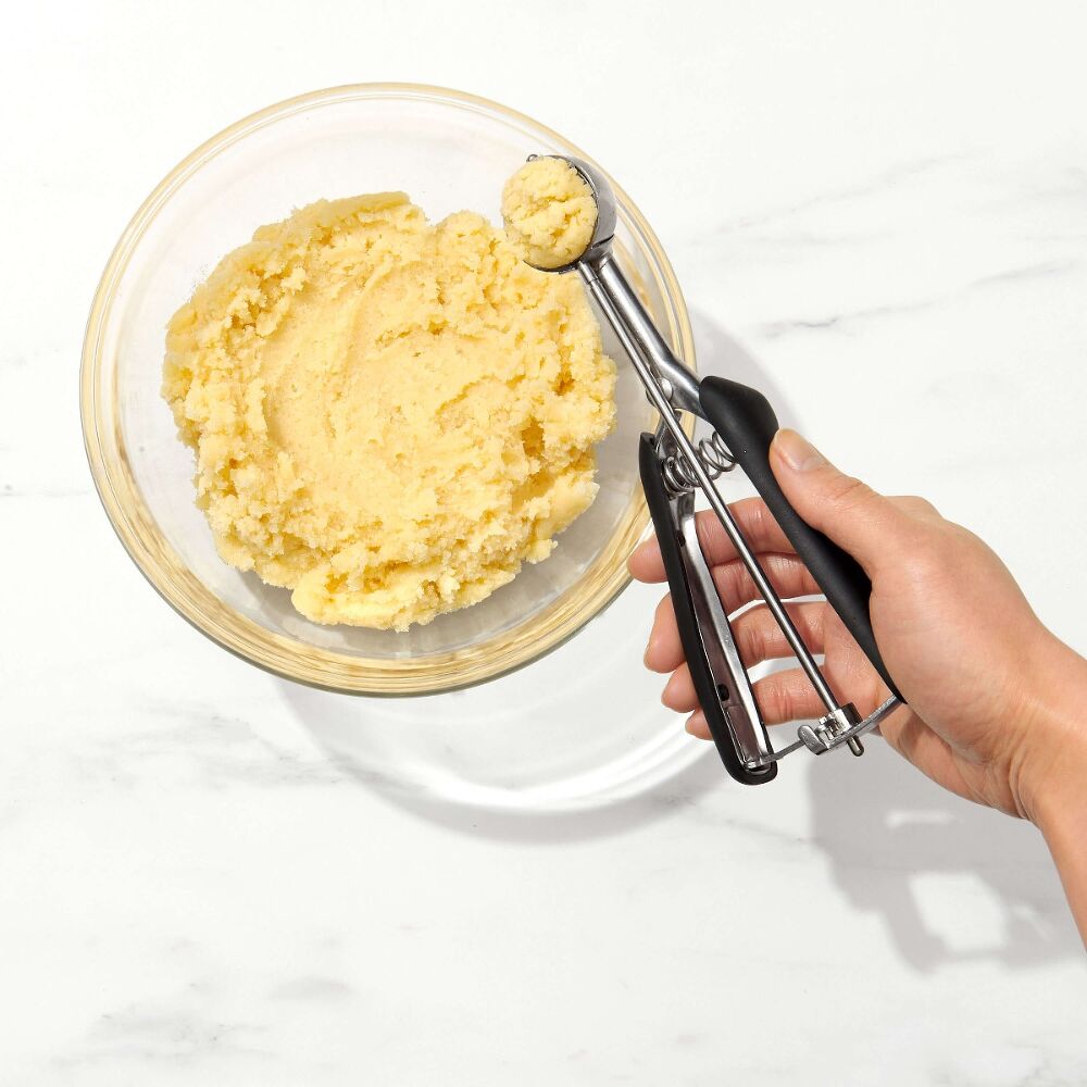 Small Cookie Scoop T4