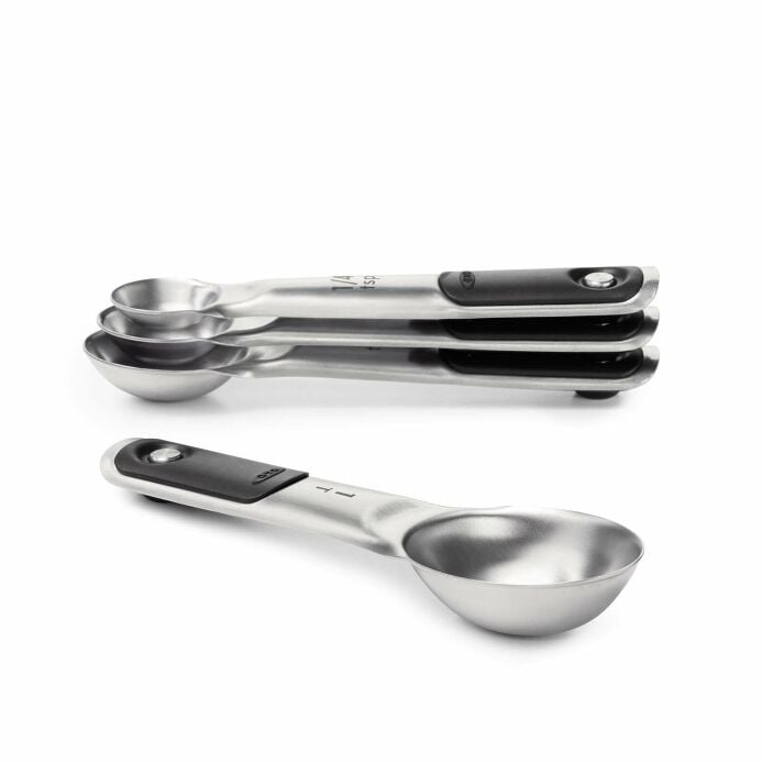 Stainless Steel Measuring Cups and Spoons Set A4
