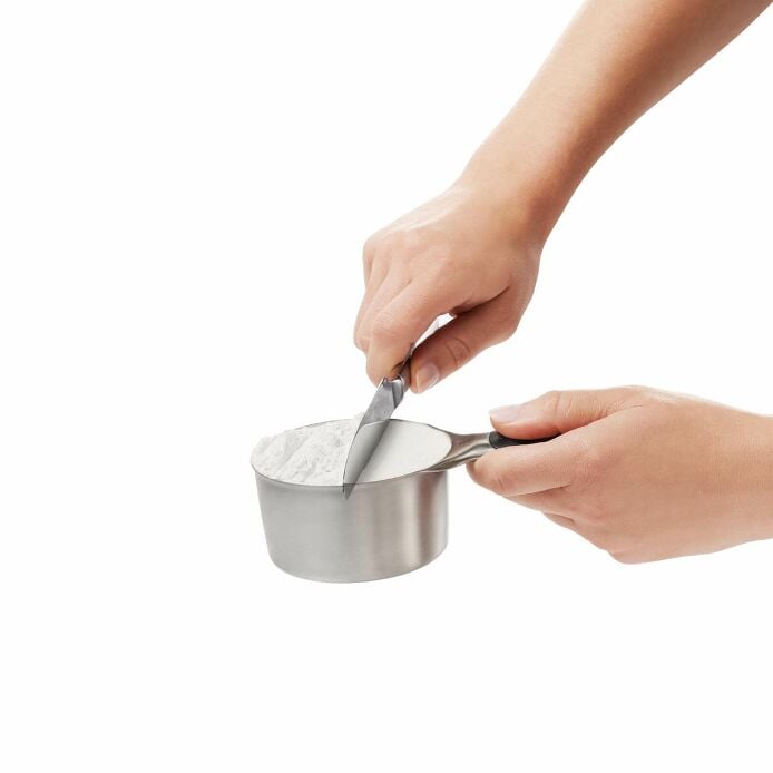 Stainless Steel Measuring Cups and Spoons Set A4