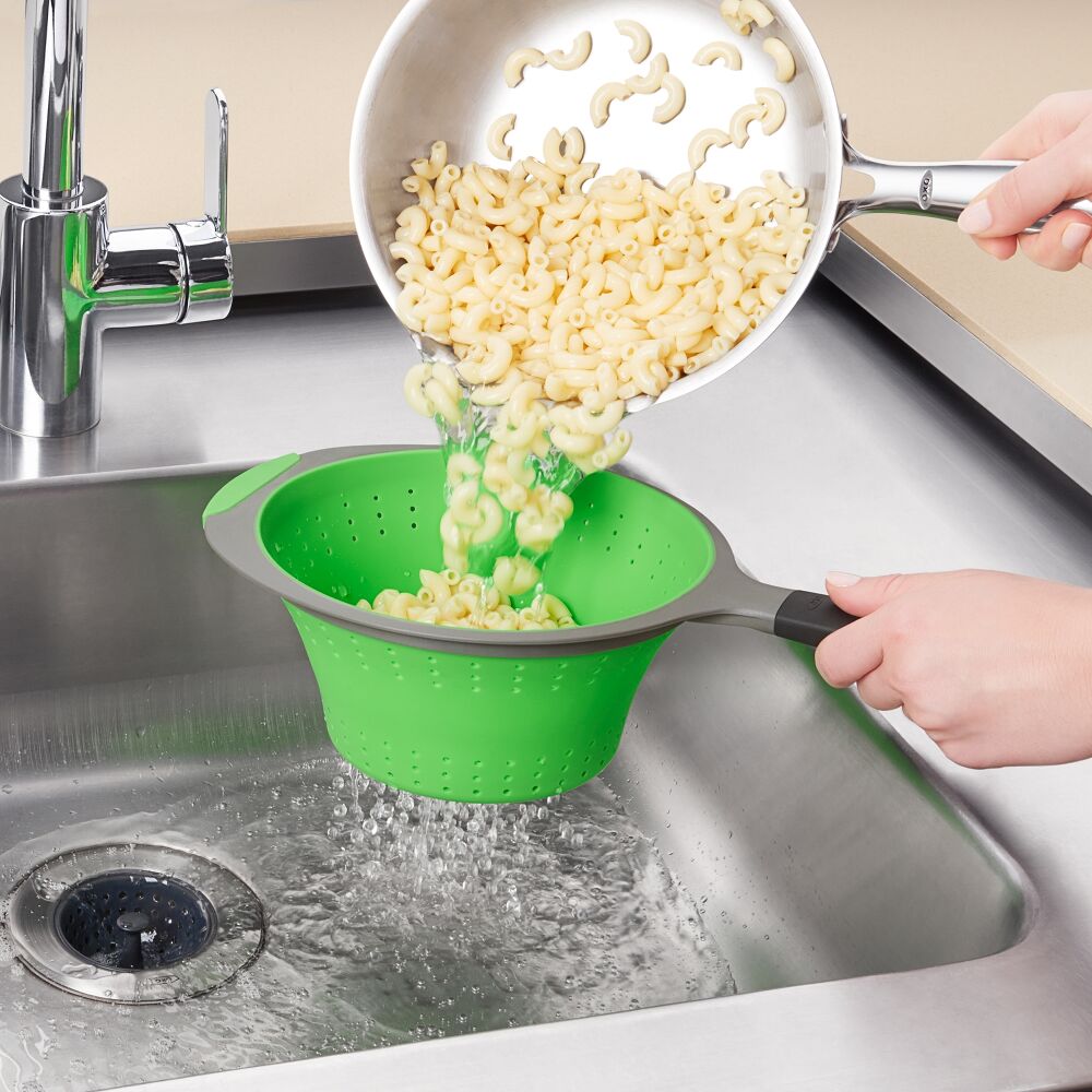Silicone Collapsible Strainer (2.0 Qt) D9