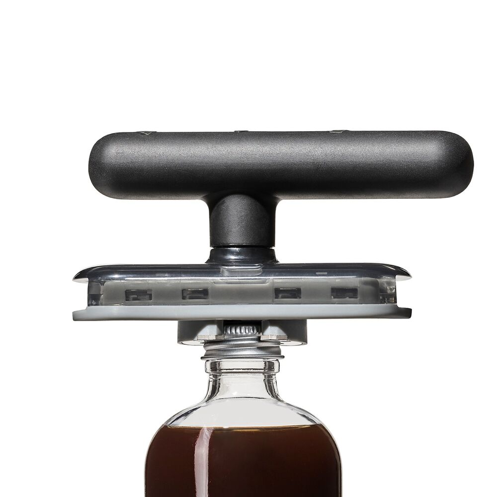 Twisting Jar Opener With Basepad P4