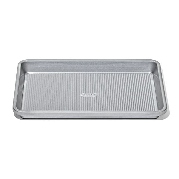 Non-Stick Pro Clear Coated Quarter Sheet Pan Y3