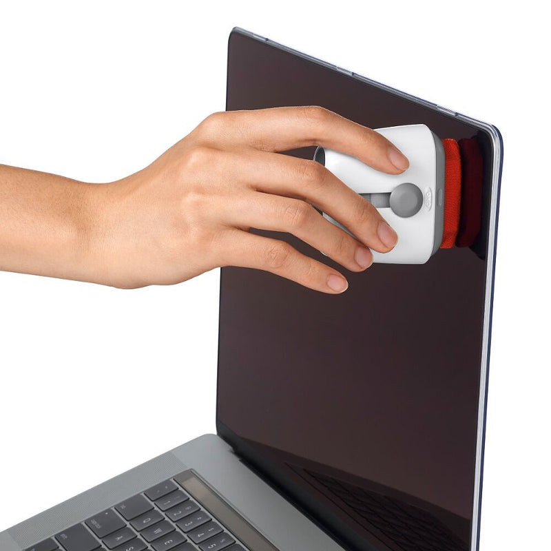 Sweep & Swipe Laptop Cleaner P8