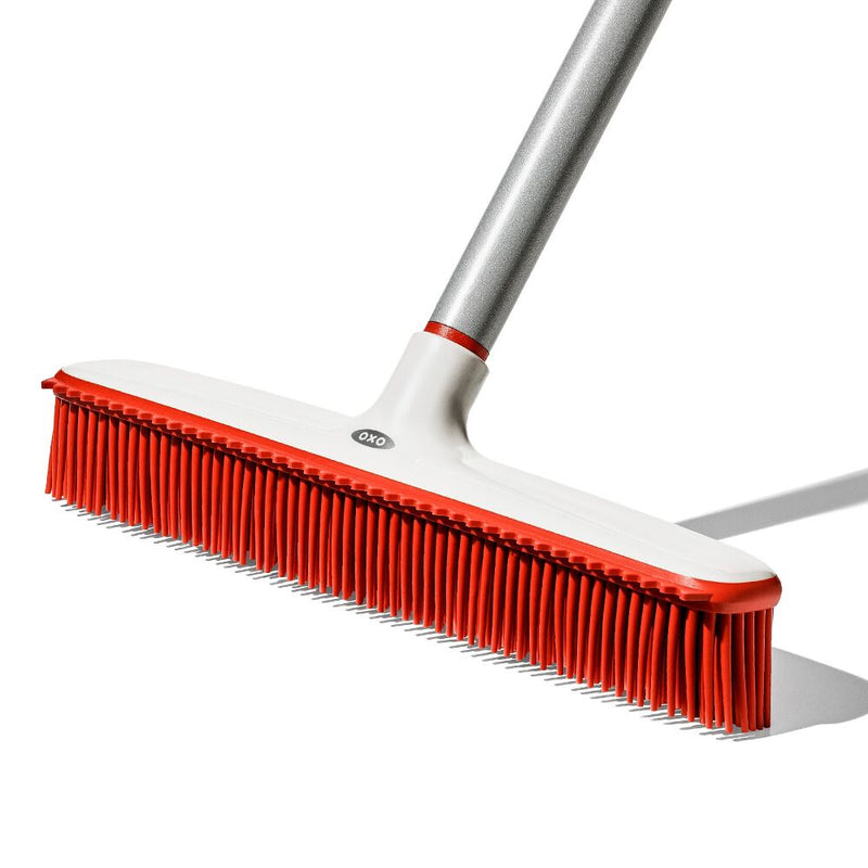OXO Good Grips Fur Broom O7