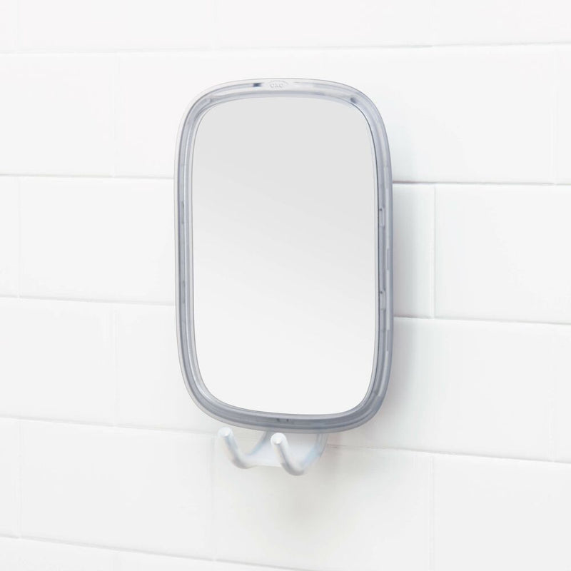 StrongHold™ Suction Fogless Mirror D1