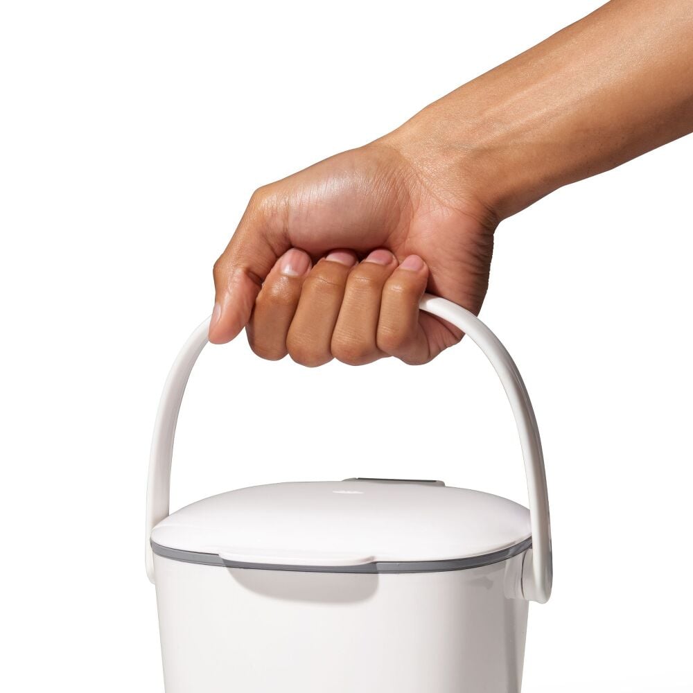 Easy-Clean Compost Bin - 0.75 Gal C3