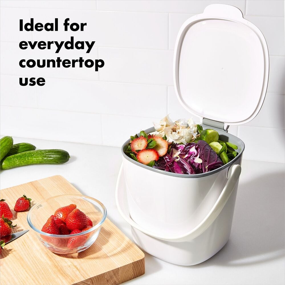 Easy-Clean Compost Bin - 0.75 Gal C3