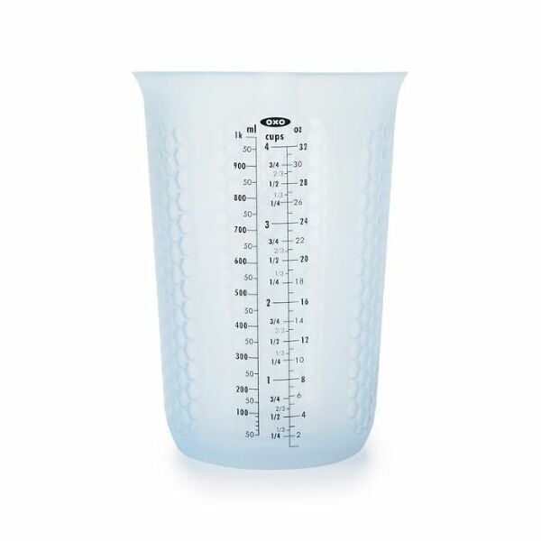 4 Cup Squeeze & Pour Measuring Cup B0