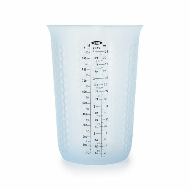 4 Cup Squeeze & Pour Measuring Cup B0
