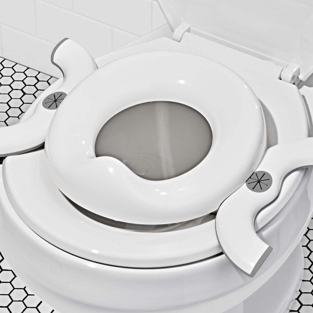 2-in-1 Go Potty™ with Travel Bag O9