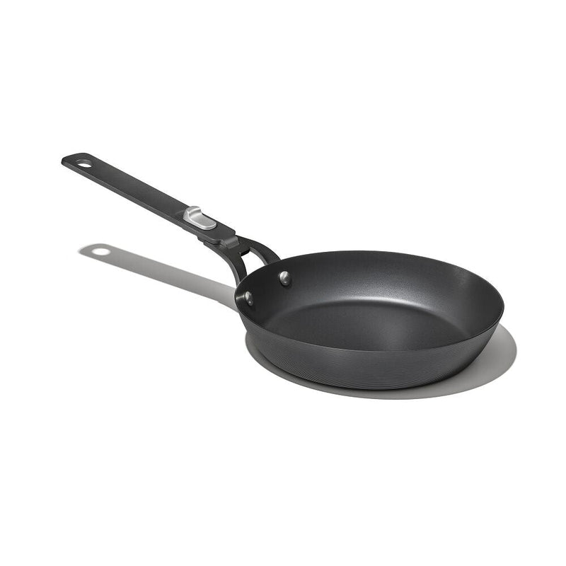 Carbon Steel With Removable Handle 8in Pan M0