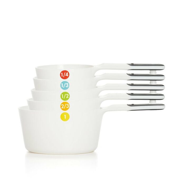 6 Piece Plastic Measuring Cups P5